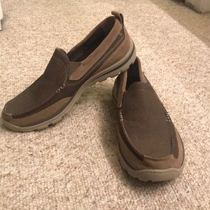 Men’s brown shoes-never worn